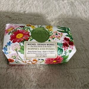 Michel Design Works poppies and posies Shea Butter Soap